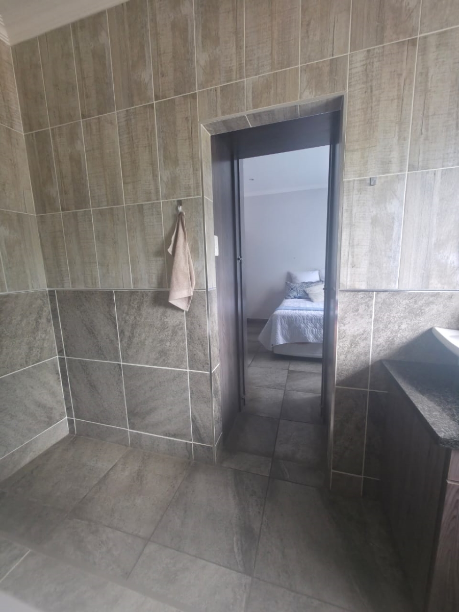 2 Bedroom Property for Sale in Vaalpark Free State